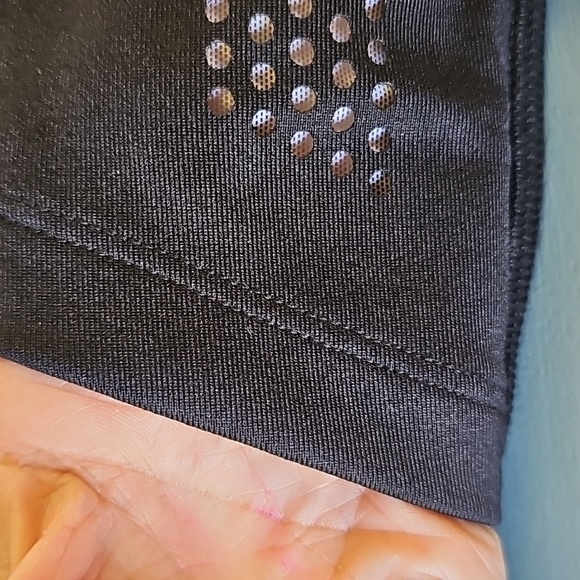 PINK Victoria's Secret Black and White High Waist Leggings. NWT Pockets. SP - Picture 10 of 10